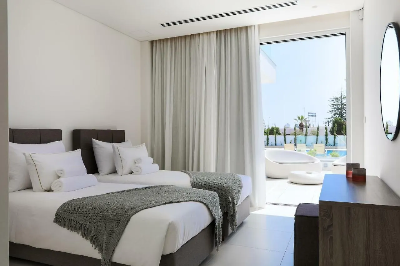 Napa Gem Suites By Luxel Villas Ayia Napa Apartmán
